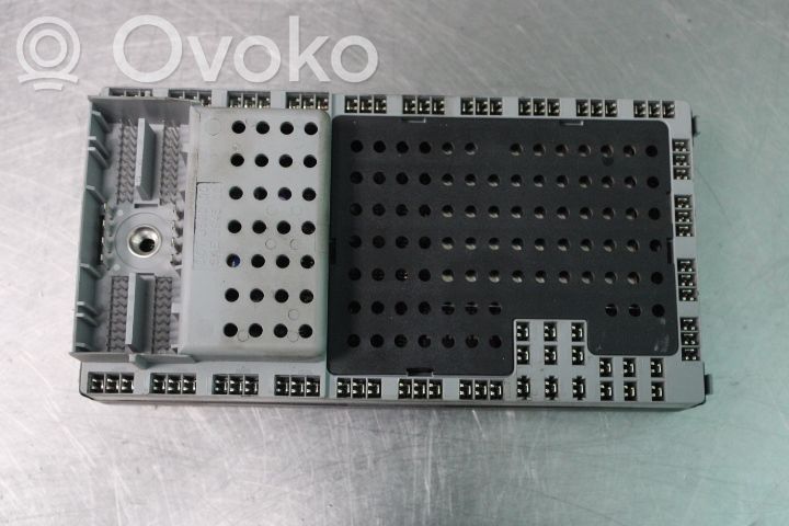 Volvo V70 Módulo de fusible 