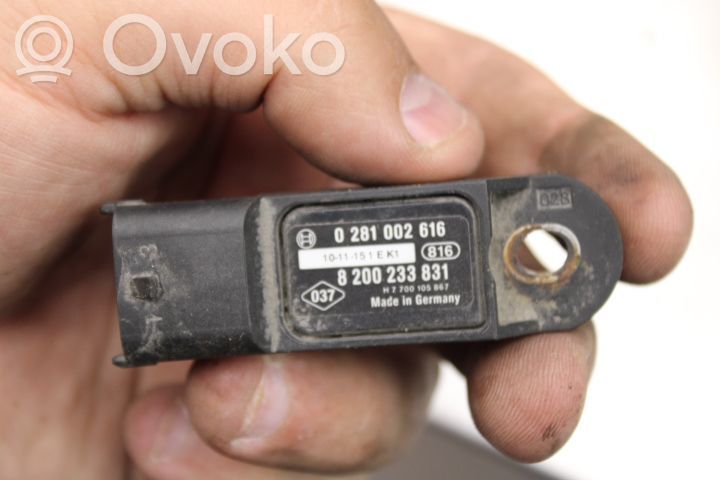 Renault Clio III Luftdrucksensor 