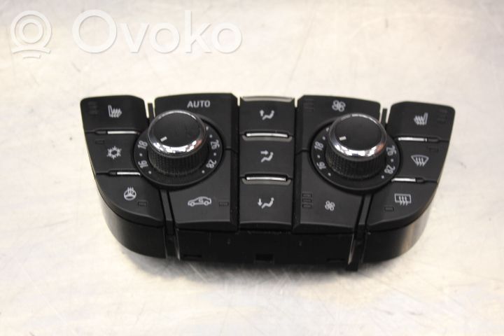 Opel Astra J Climate control unit 