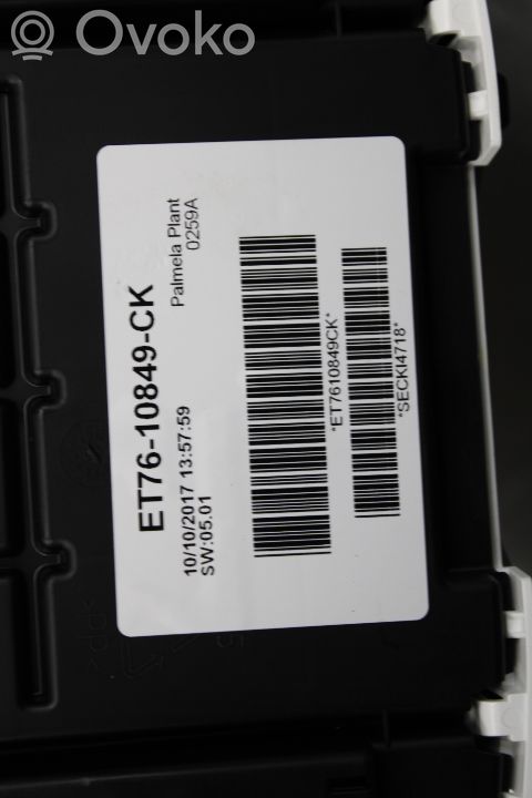Ford Transit Courier Nopeusmittari (mittaristo) 
