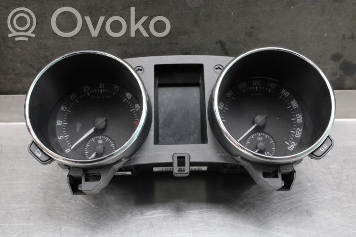 Tachimetro (quadro strumenti)   5L0920840T