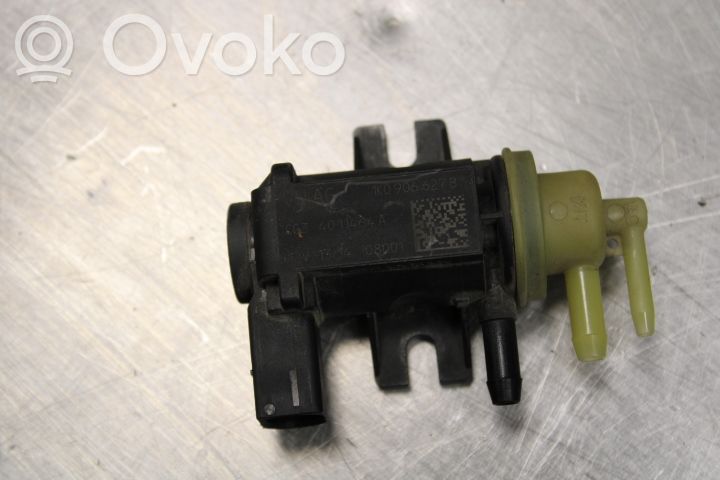 Válvula de vacío   1K0906627B