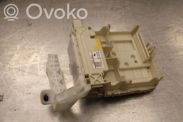 Módulo de fusible   827300H030A