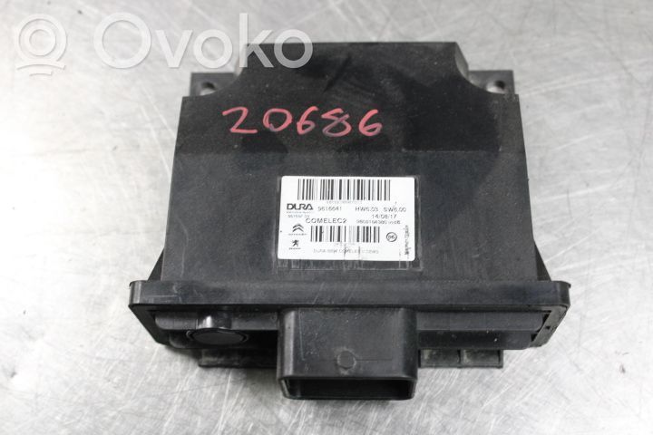 Peugeot 5008 II Module de contrôle de boîte de vitesses ECU 