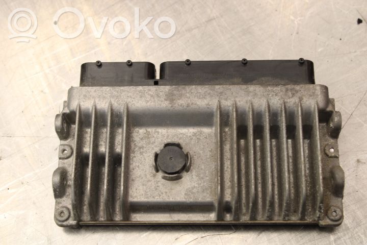 Unité de commande / module d'injection   2170000590,8966147680