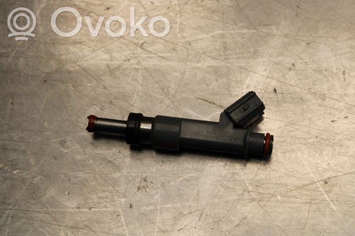 Toyota C-HR I Injector combustibil 