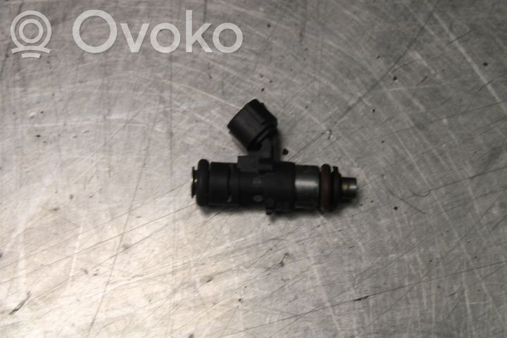 Polttoainesuutin   0280158251,04C906031D