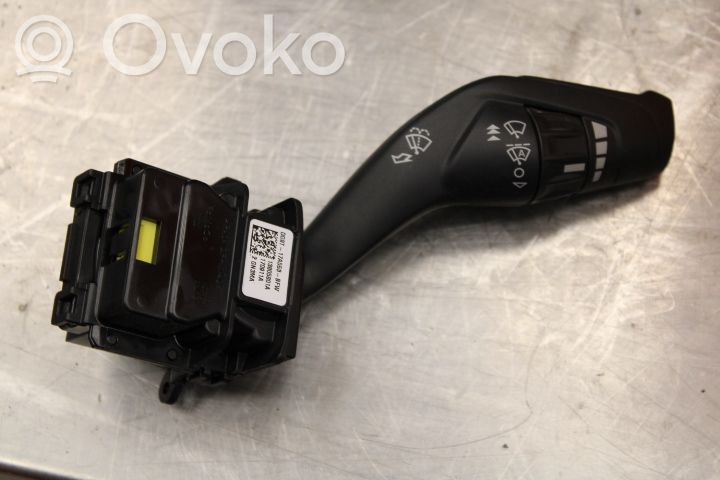 Pyyhkijän vipu   DG9T17A553BFW