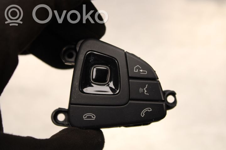 Przełącznik / Przycisk kierownicy   A0999056300