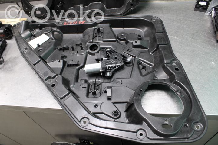Mercedes-Benz B W246 W242 Alzacristalli della portiera posteriore con motorino