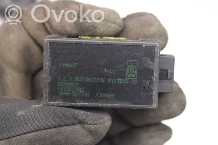 Muut ohjainlaitteet/moduulit   11002298C