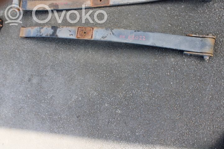 Rear leaf spring