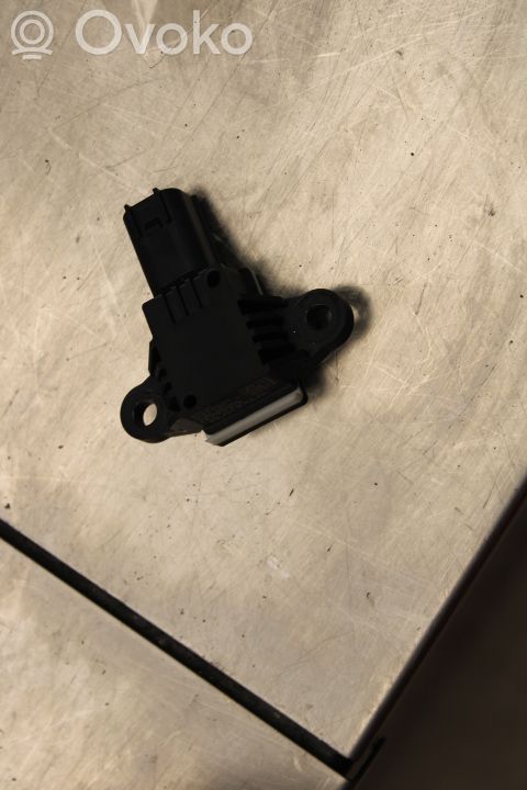 Airbagsensor Crashsensor Drucksensor   31406731