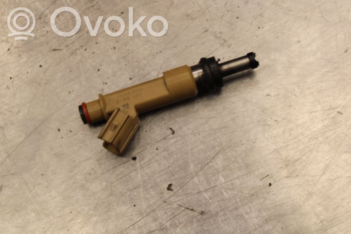 Inyector de combustible   232500T030