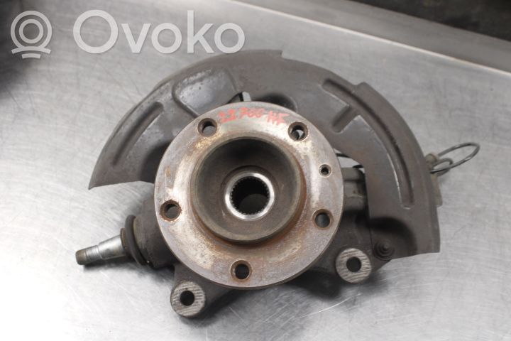 Renault Master III Achsschenkel vorne 