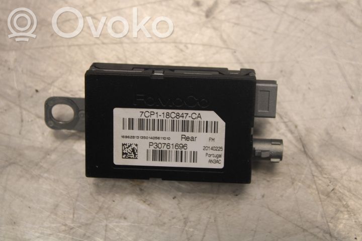 Amplificateur d'antenne   7CP118C847CA,P30761696