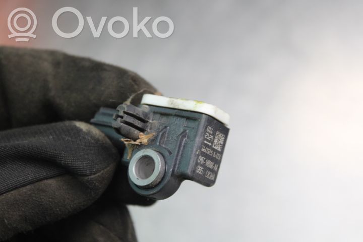 Sensor impacto/accidente para activar Airbag   CM5T14B006AA