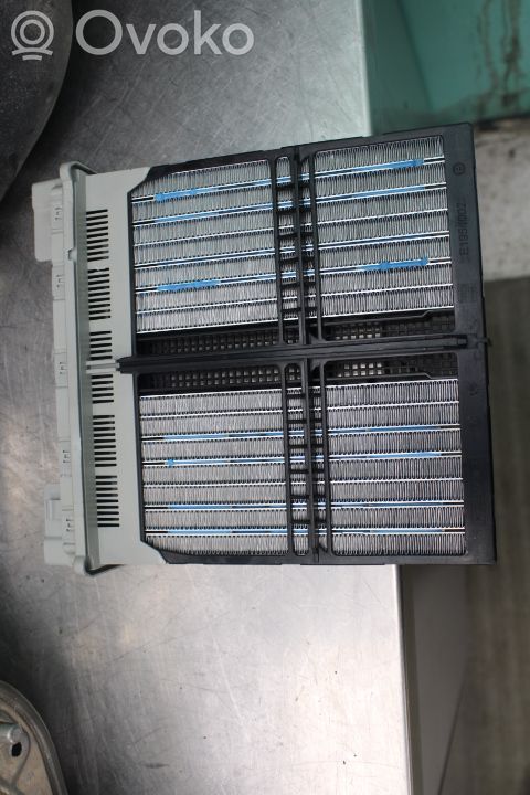 Mercedes-Benz E W212 Radiator aerotermă 