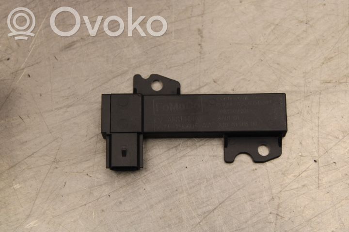 Pystyantennivahvistin   DS7T15K603AA