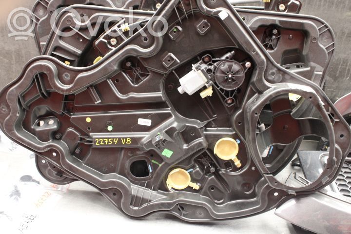 Jeep Compass Regulador de puerta trasera con motor 