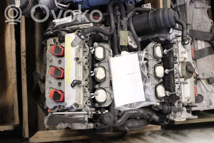 Engine   06E100033J,06E100037G