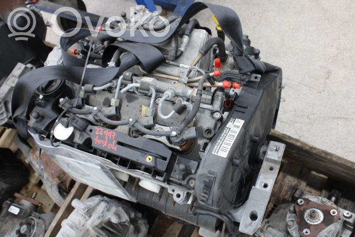 Volkswagen PASSAT B8 Silnik 