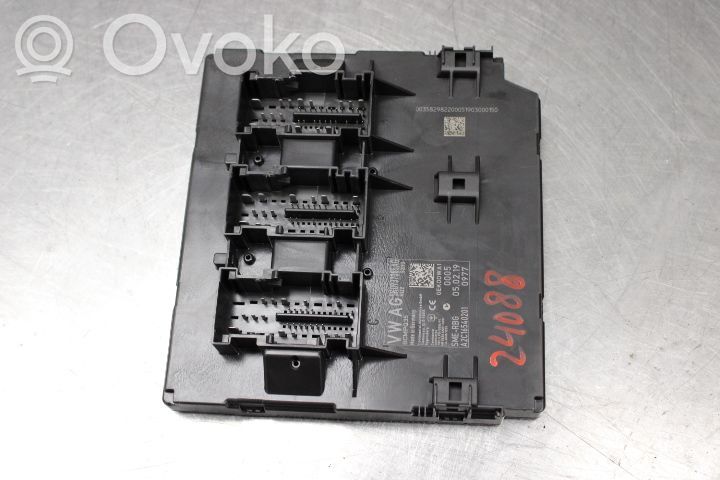 Fuse module   5K0937085AG