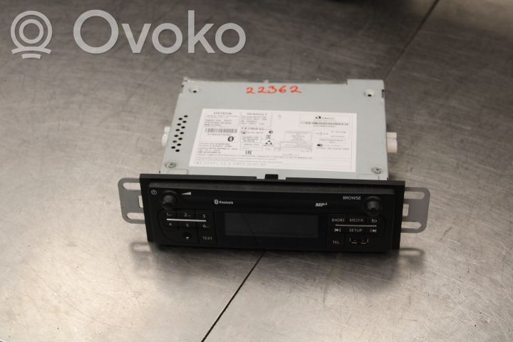 Nissan NV300 Unitate principală radio/CD/DVD/GPS 