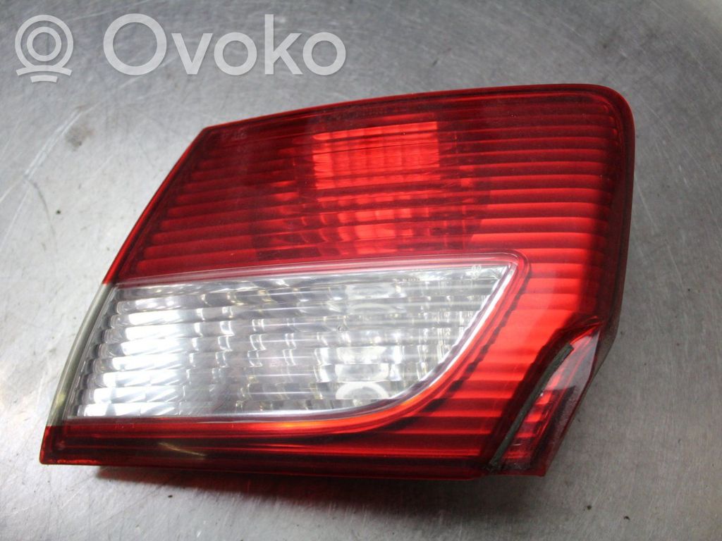 Mazda 626 Takaluukun takavalot 