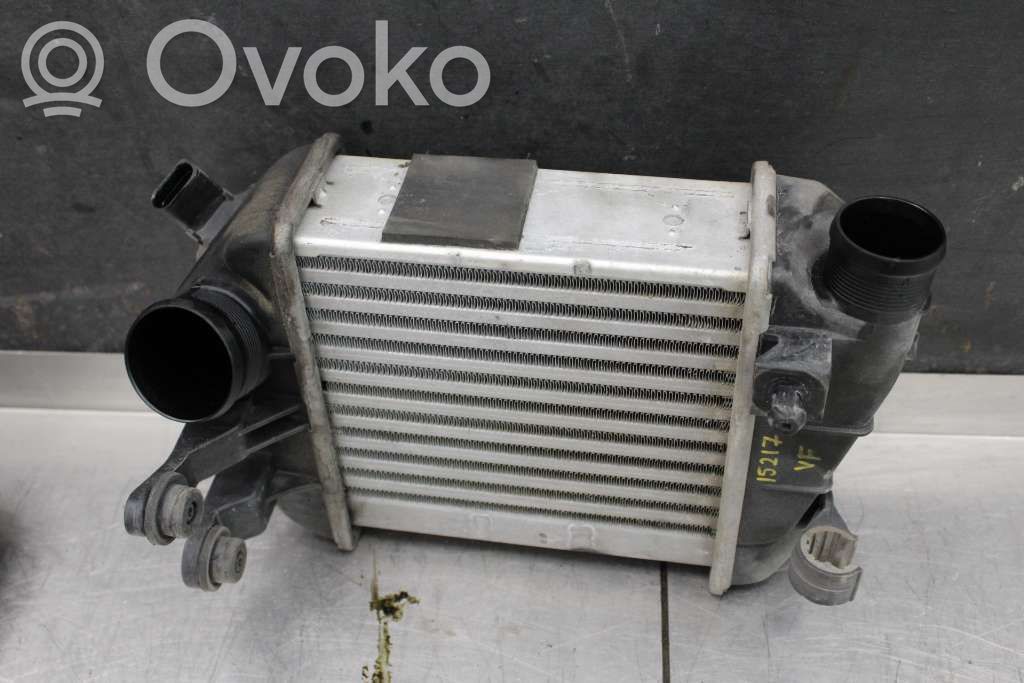 Audi A4 S4 B7 8E 8H Radiatore intercooler