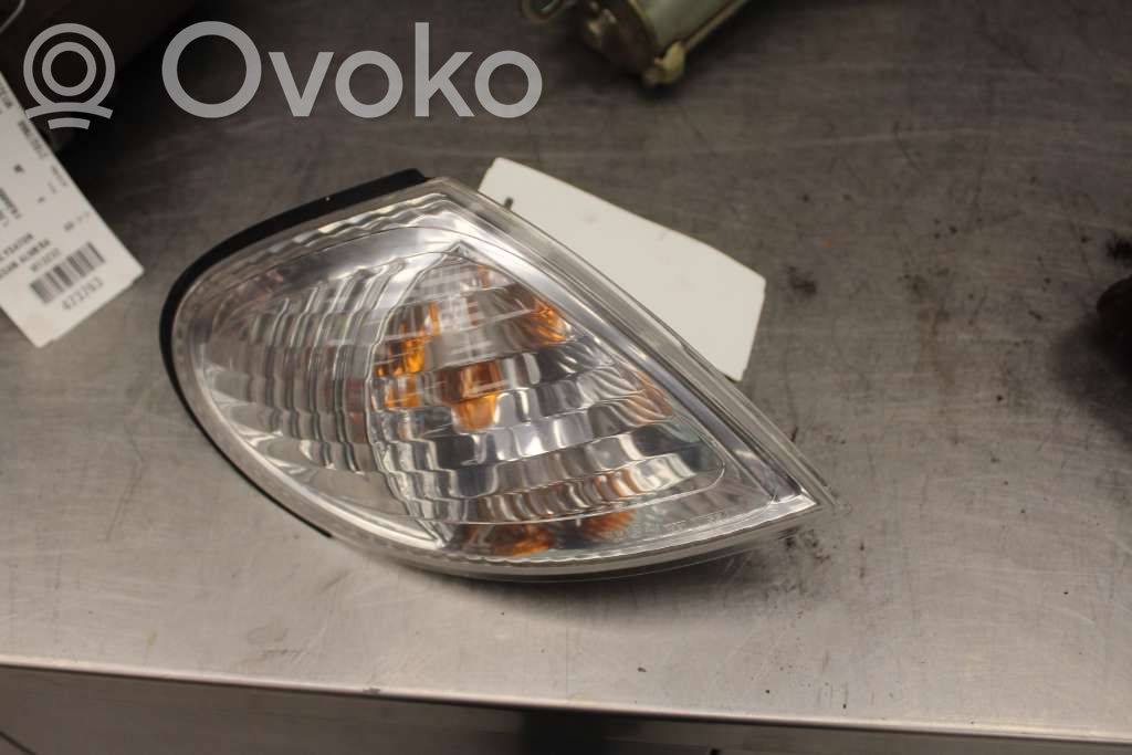 Nissan Almera N16 Frontblinker 