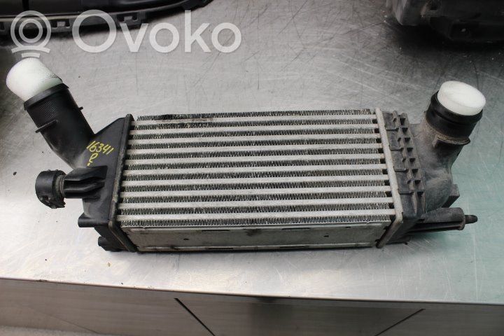 Citroen C5 Interkūlerio radiatorius 