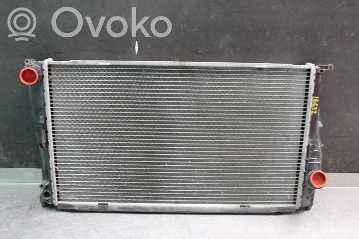 BMW 1 E81 E87 Coolant radiator 