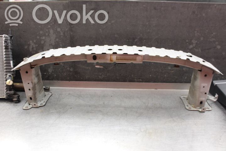 Ford Focus Priekšpusē bampera sija / balka 