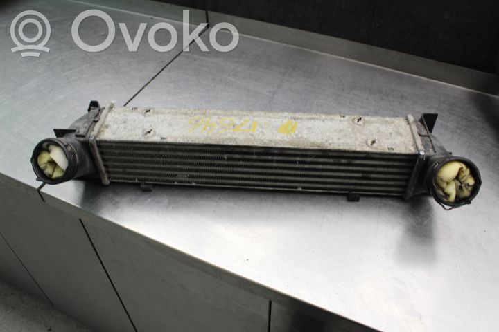 BMW 1 E81 E87 Radiator intercooler 