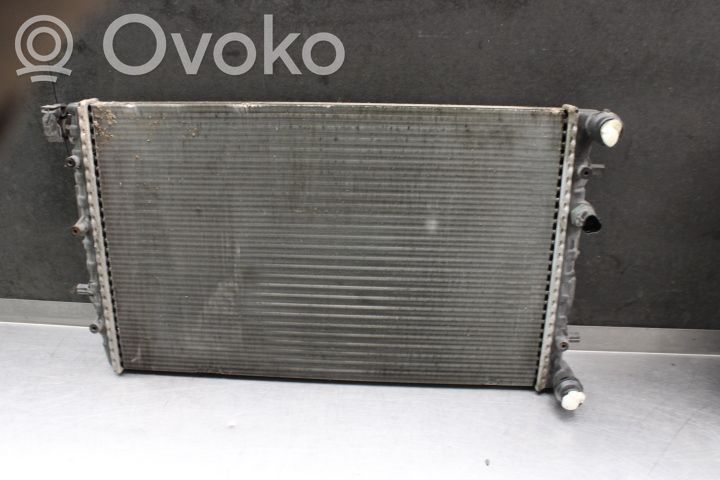 Volkswagen Polo IV 9N3 Radiator lichid răcire 