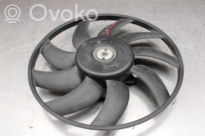 Audi A4 S4 B8 8K Elektryczny wentylator chłodnicy 