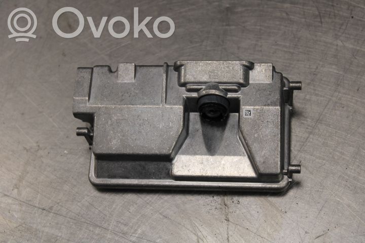 Peruutuskamera   7PP980653D