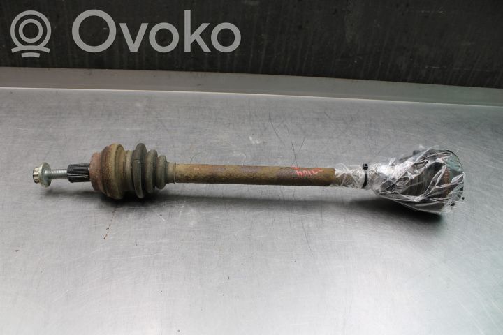 Volkswagen PASSAT B7 Półoś tylna 