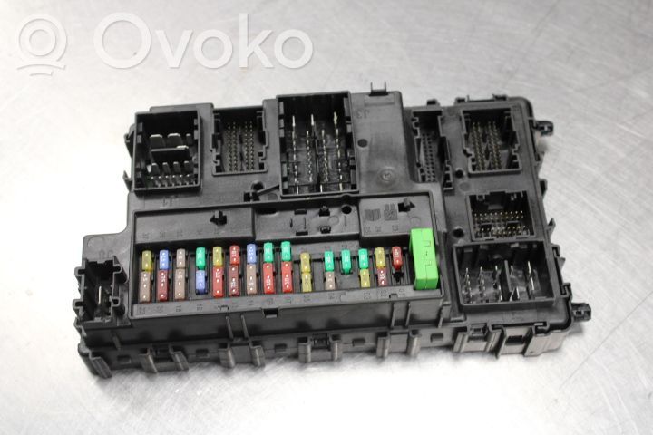 Módulo de fusible   2244519,JU5T15604DEG,JU5T15604