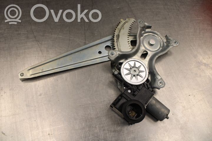 Toyota Camry VIII XV70  Alzacristalli della portiera posteriore con motorino 