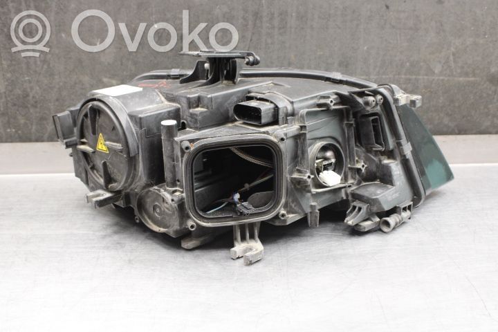 Audi A4 S4 B8 8K Lampa przednia 