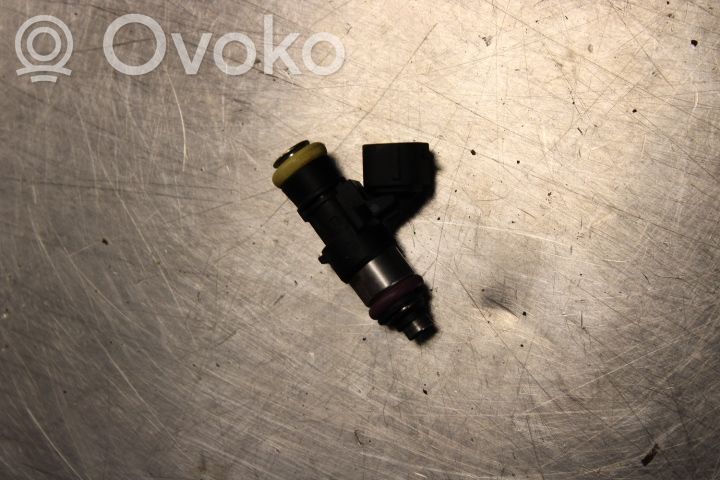 Iveco Daily 6th gen Inyector de combustible 