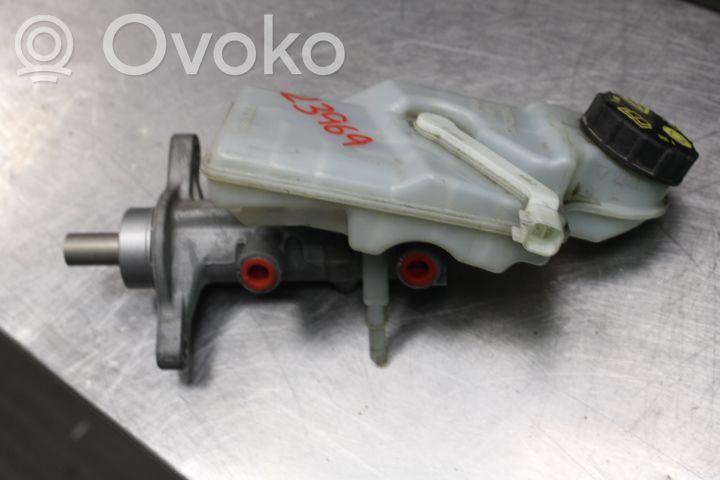 Volvo V40 Pääjarrusylinteri 