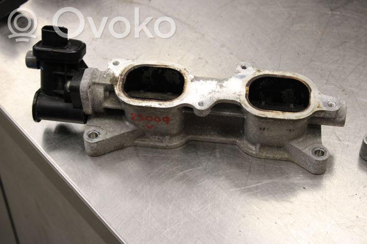 Subaru XV I Kolektorius įsiurbimo 