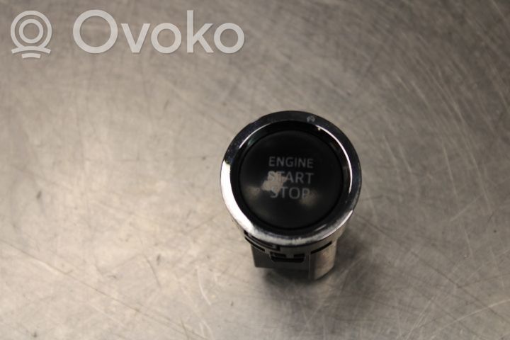 Toyota RAV 4 (XA40) Engine start stop button switch 