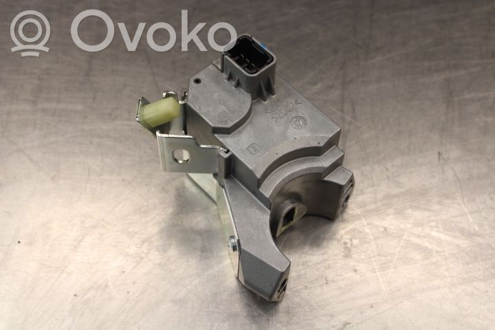 Ohjauspyörän lukitus   81900C5700,81900C5700