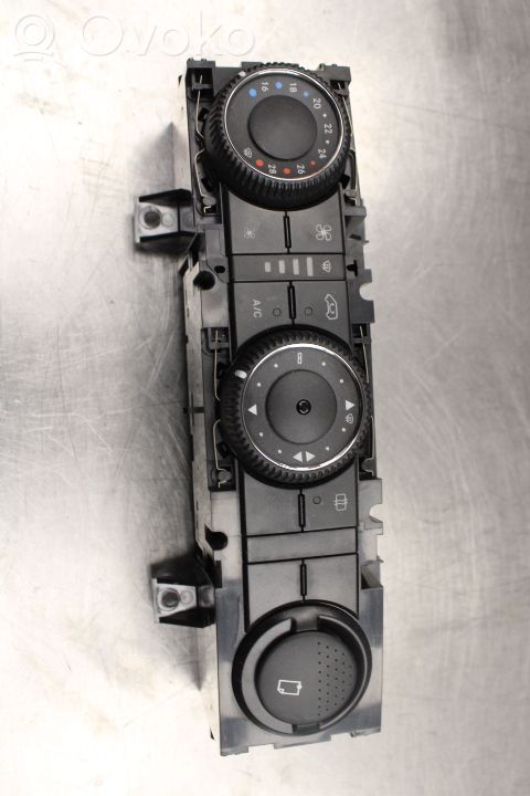 Mercedes-Benz Sprinter W906 Panel klimatyzacji 
