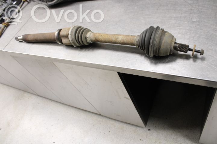 Volvo V50 Priekinis pusašis 