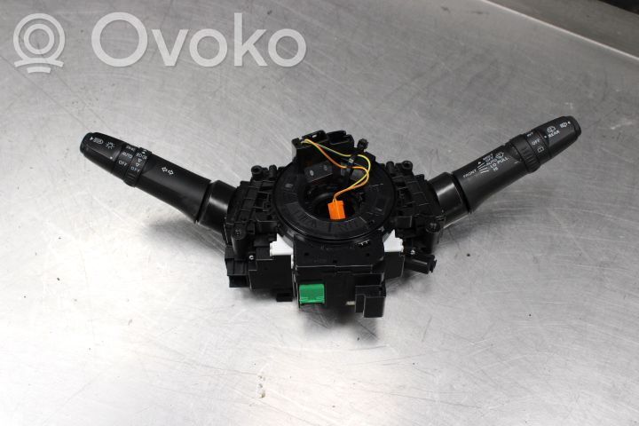 Mitsubishi Outlander Wiper turn signal indicator stalk/switch 